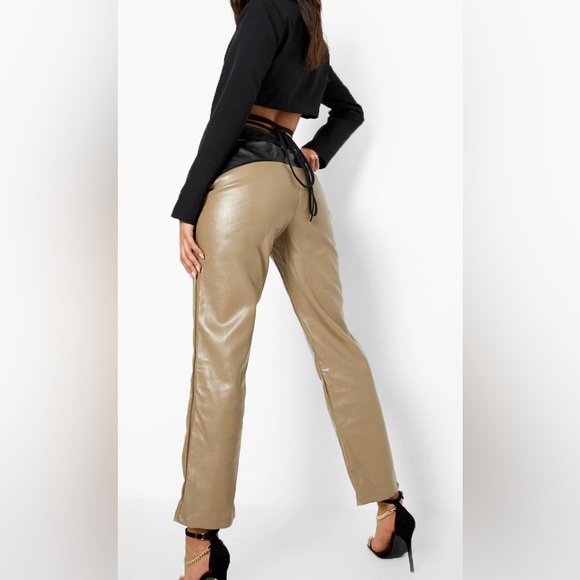 NWT COLOR BLOCK CUT OUT FAUX
LEATHER PU PANTS SIZE 6 - Medium - Picture 10 of 16